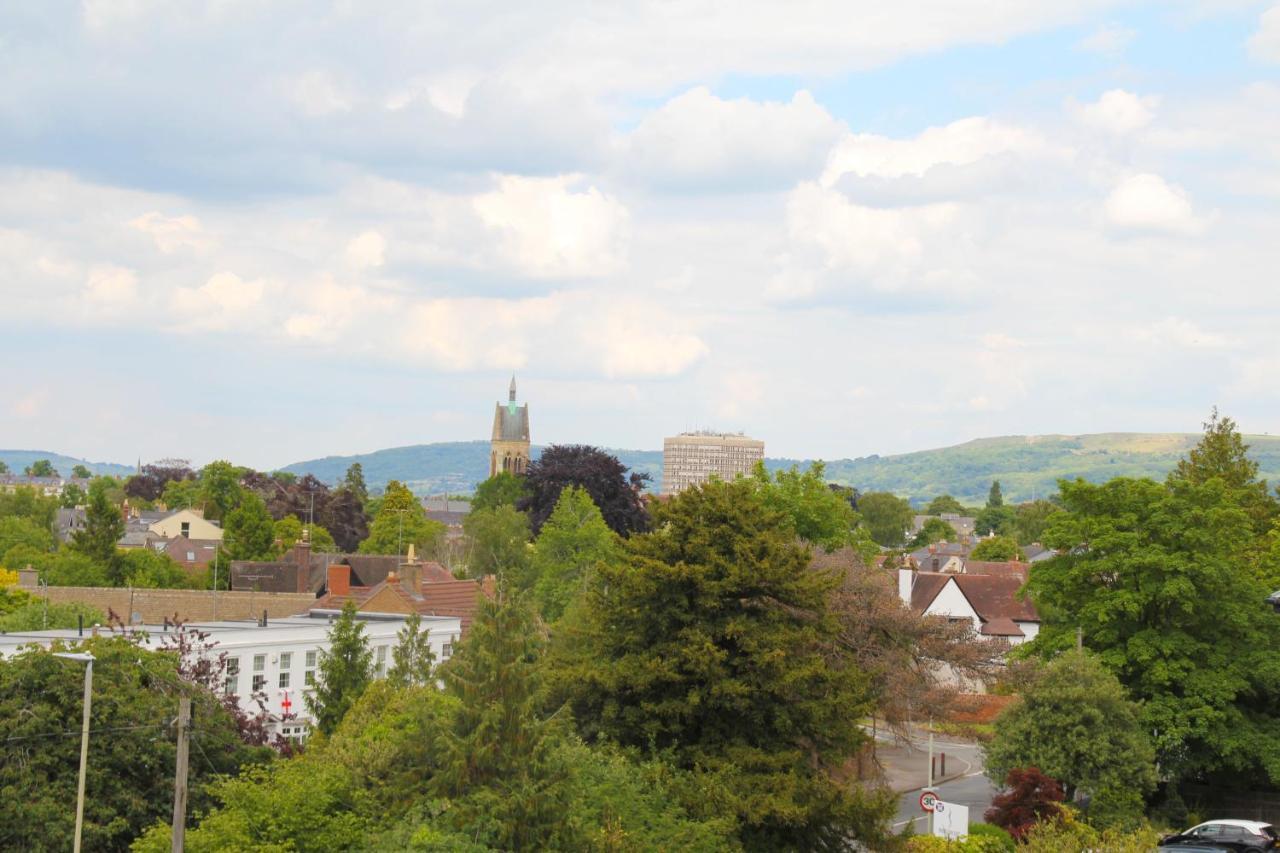 Spacious 3Br Victorian Cheltenham Loft Flat In Cotswolds - Free Parking公寓 外观 照片